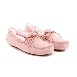 NWOT UGG Dakota Moccasin Slipper Pink Crystal